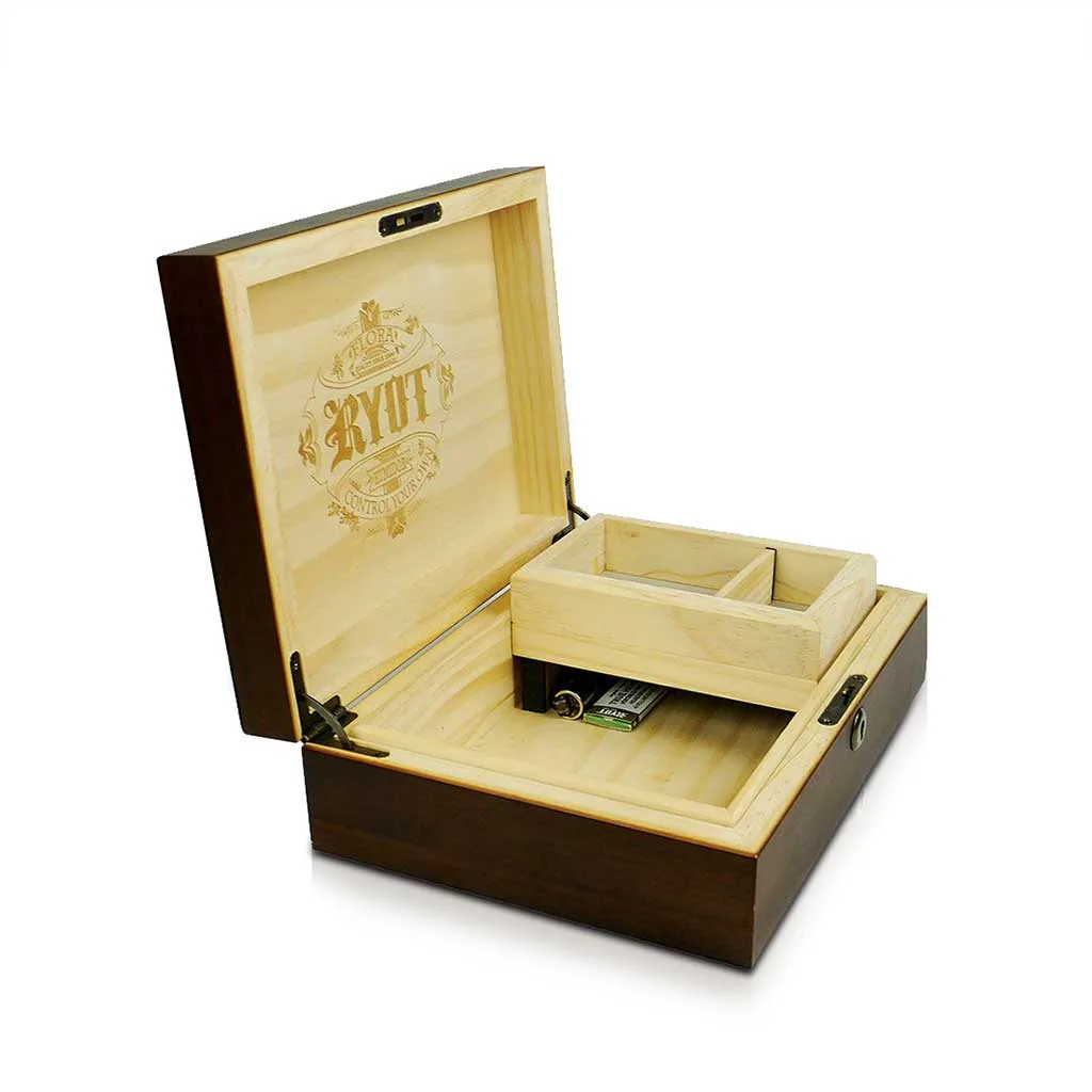 RYOT HUMIDOR WALNUT COMBO BOX (8X11) 4×7 inches